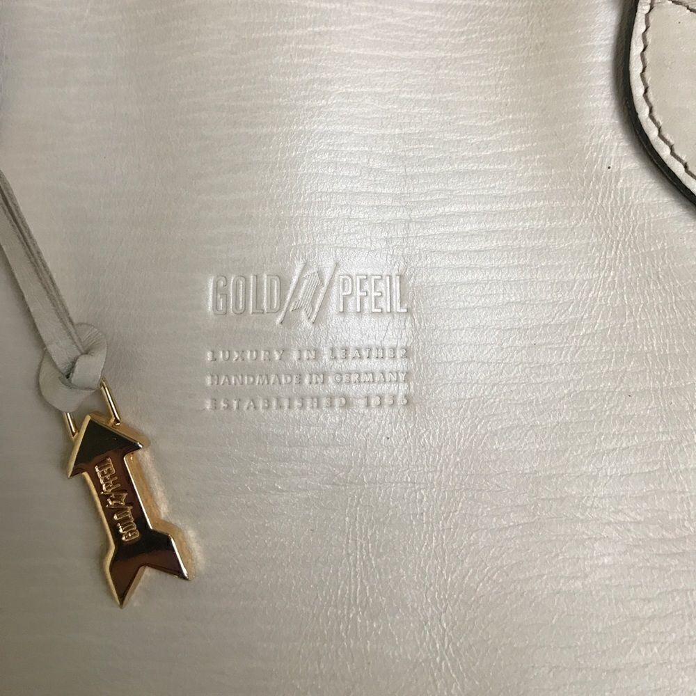 Gold Pfeil Bag   - Picture 2 of 4